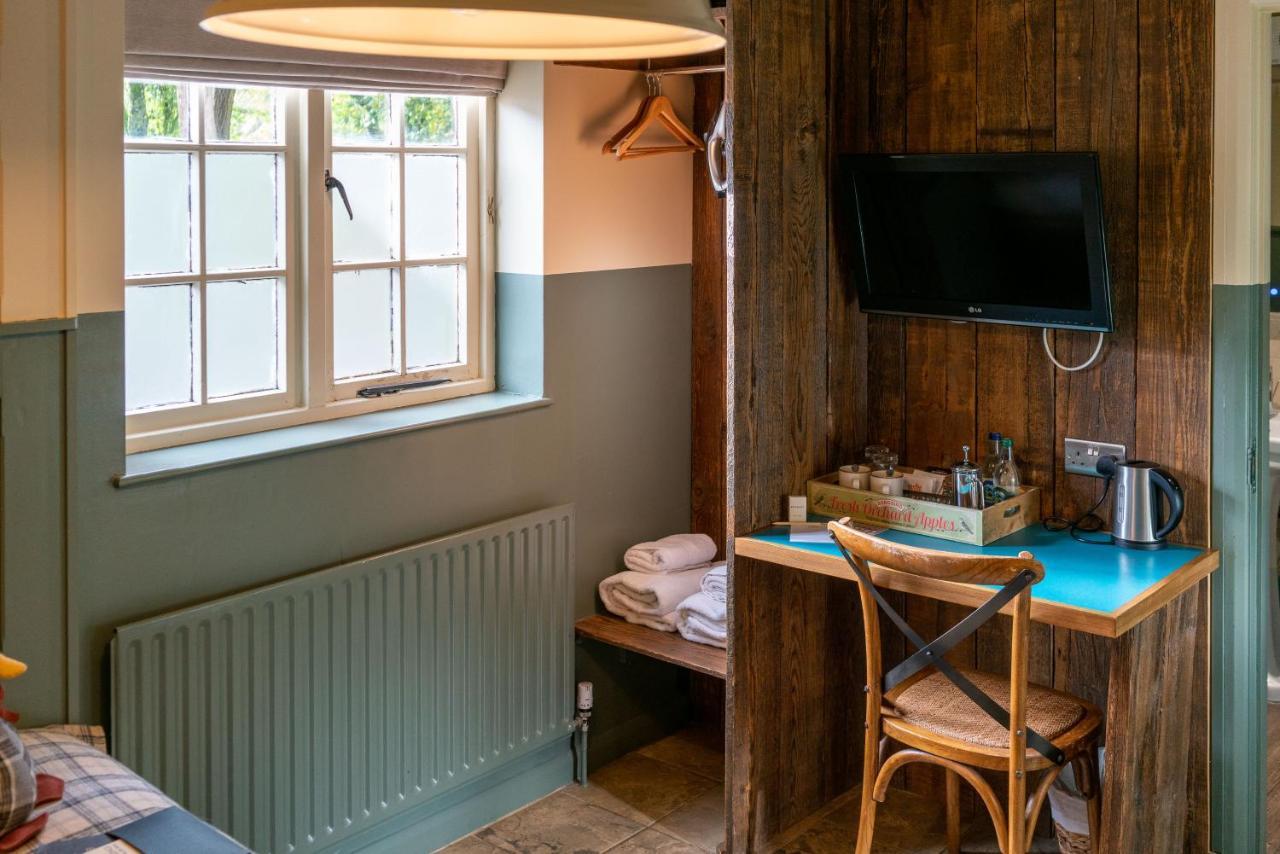 Bourne Valley Inn Saint Mary Bourne エクステリア 写真